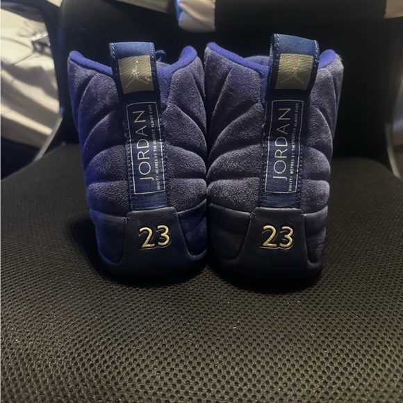 Jordan 12 Retro Deep Royal - Picture 3 of 4